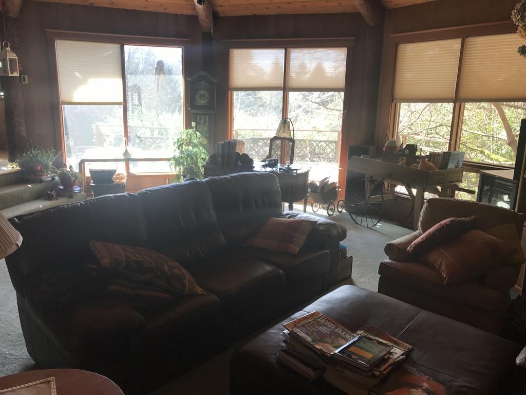 Holly Lane Gardens Bed & Breakfast Bainbridge Island ภายนอก รูปภาพ